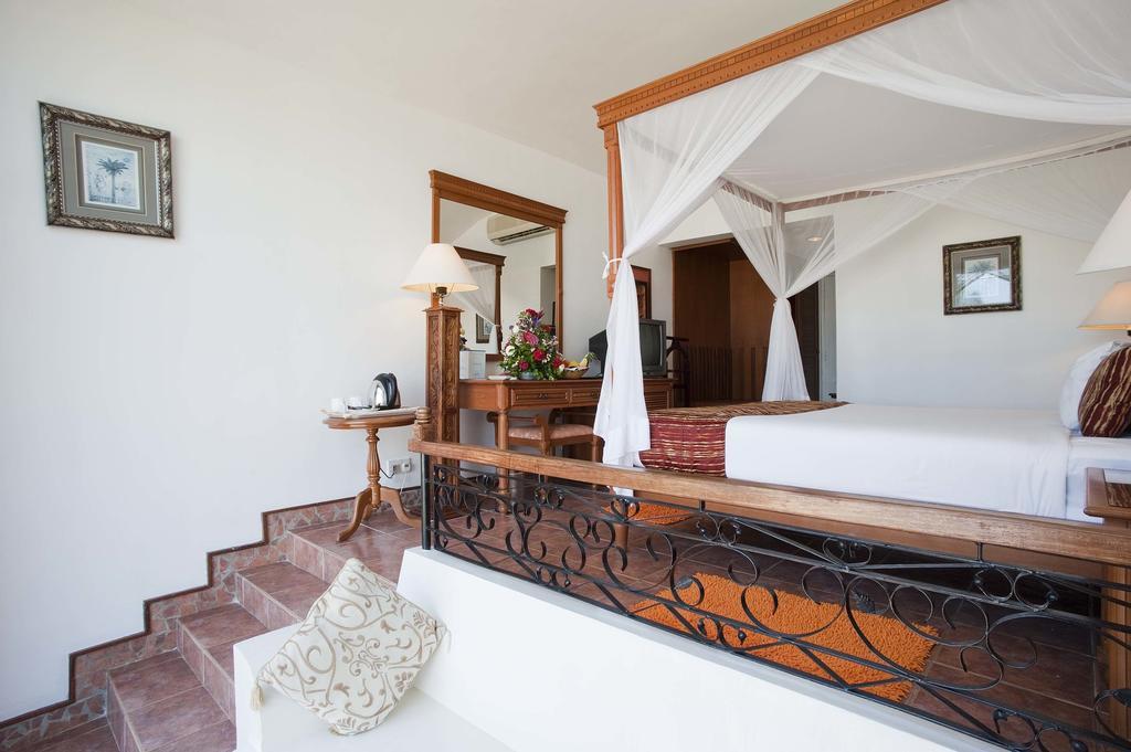 Kunduchi Beach Hotel & Resort Дар-эс-Саламе Экстерьер фото