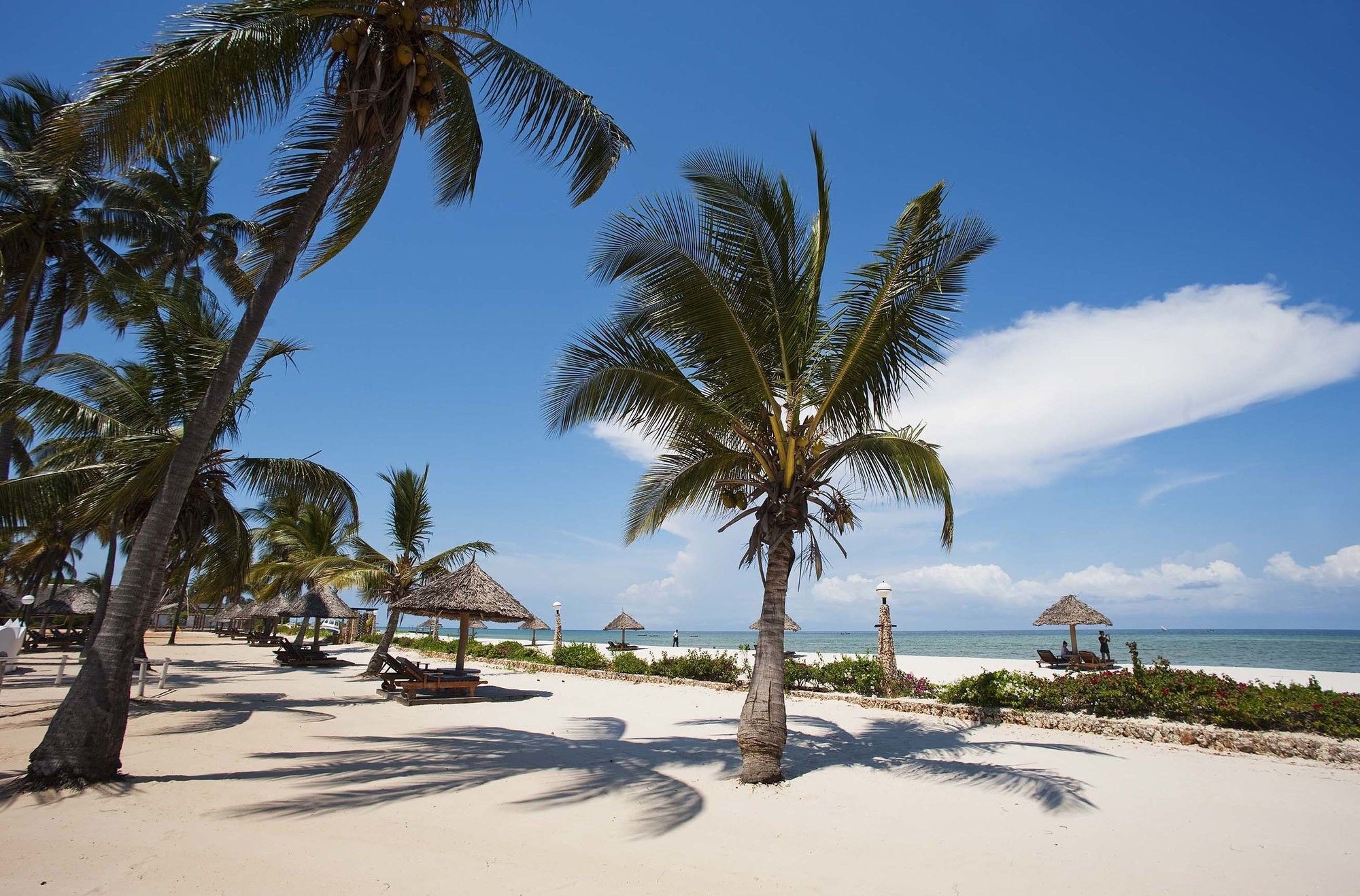 Kunduchi Beach Hotel & Resort Дар-эс-Саламе Экстерьер фото