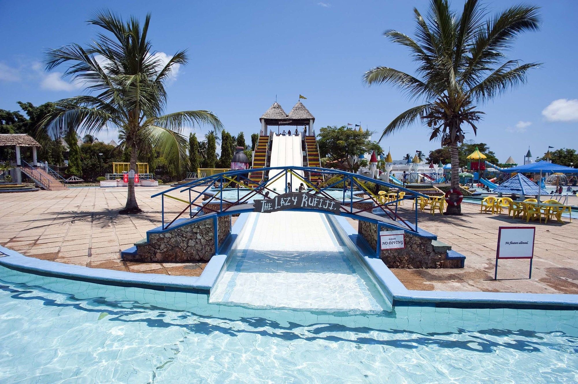 Kunduchi Beach Hotel & Resort Дар-эс-Саламе Экстерьер фото