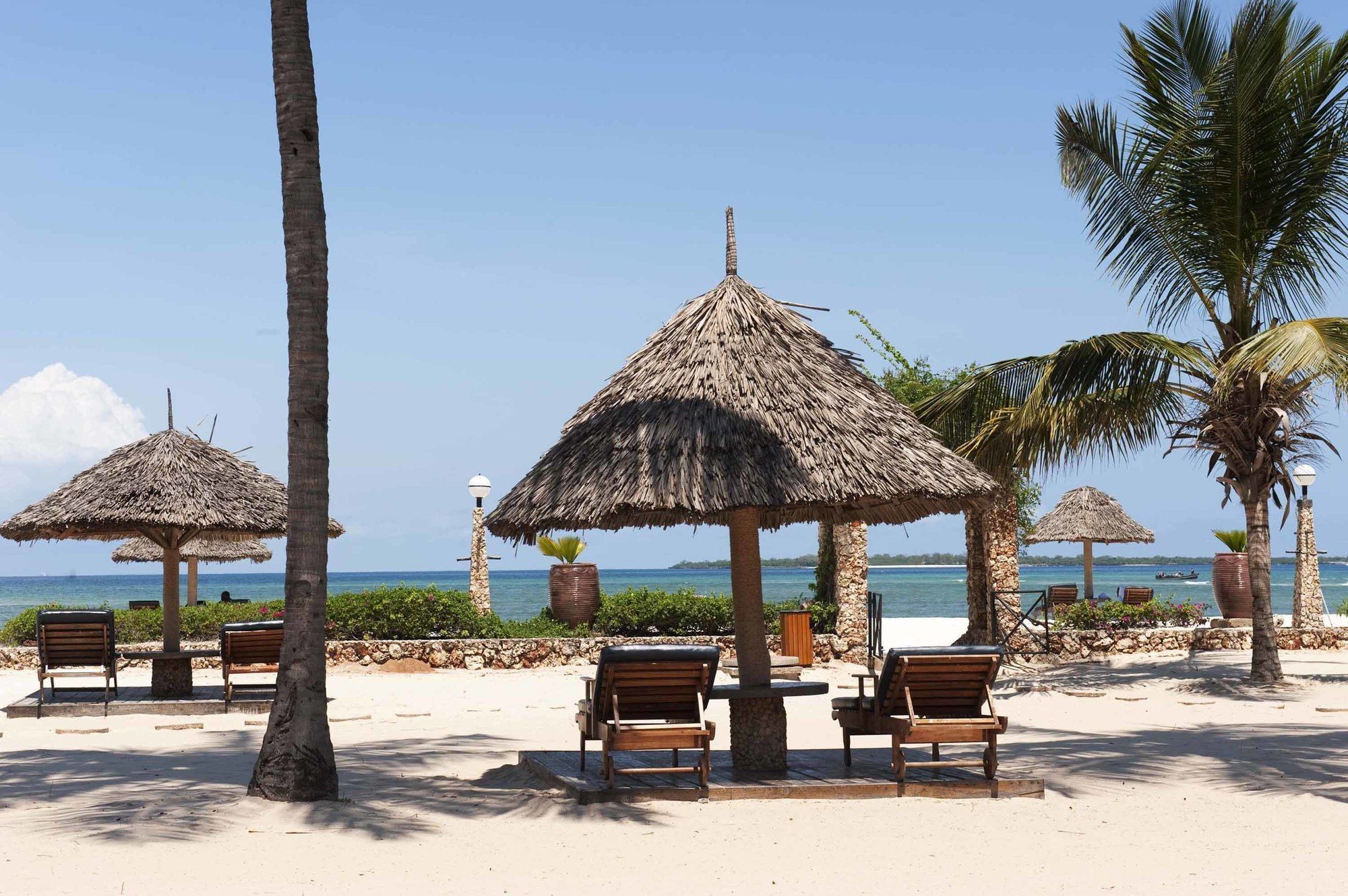 Kunduchi Beach Hotel & Resort Дар-эс-Саламе Экстерьер фото