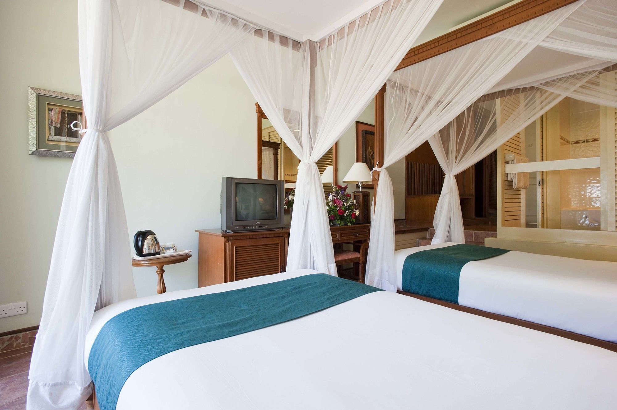 Kunduchi Beach Hotel & Resort Дар-эс-Саламе Экстерьер фото